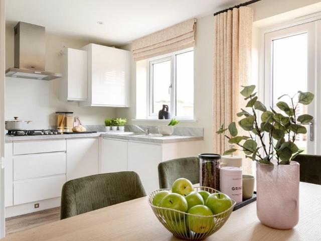 House for sale in Moulton