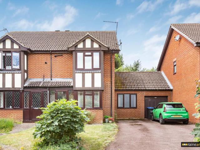 House for sale in Hatfield, Fretherne