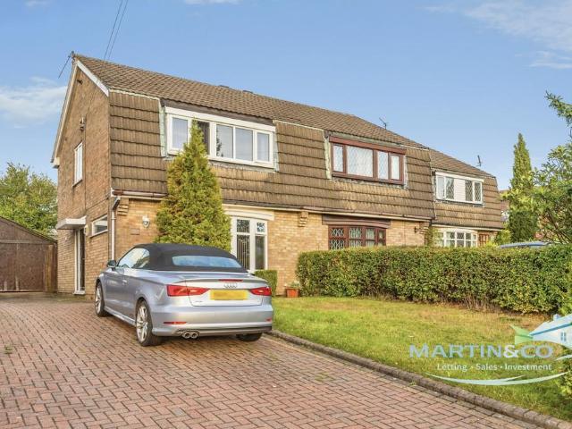 House for sale in Trub, Burnedge