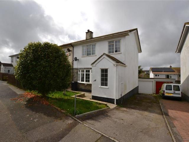House for sale in Mount Ambrose, Cornwall
