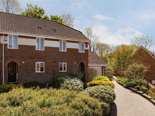 House for sale in Meadvale, Red Hill