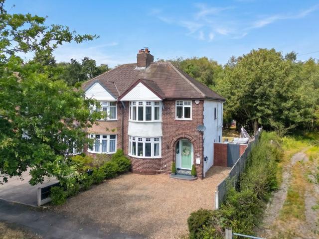 House for sale in Chadsmoor, Staffordshire