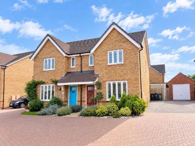 House for sale in Poppy Fields, Lower Stondon