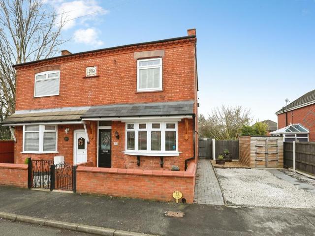 House for sale in Winsford, Cheshire