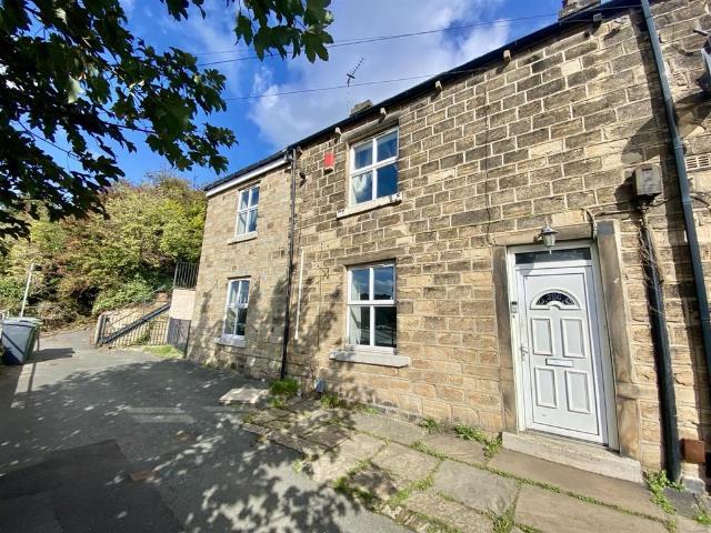 House for sale in Mirfield, West Yorkshire