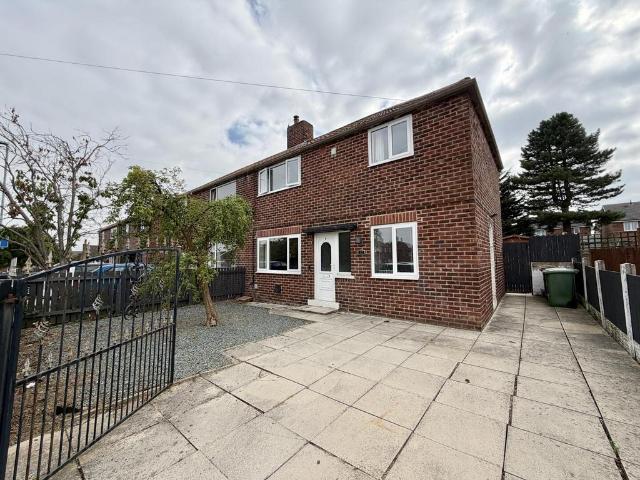 House for sale in Micklefield, West Yorkshire
