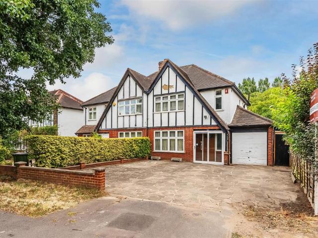 House for sale in Greater London