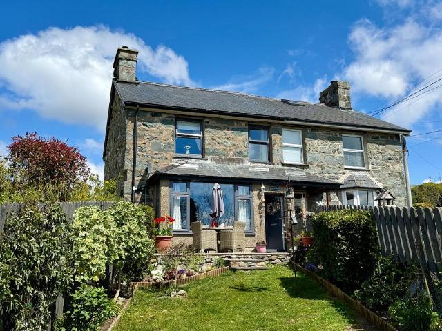 House for sale in Dyffryn Ardudwy, Wales