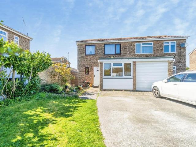 House for sale in Bersted, Clapham
