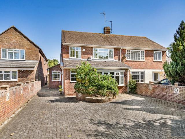 House for sale in Berrick Salome, Oxfordshire