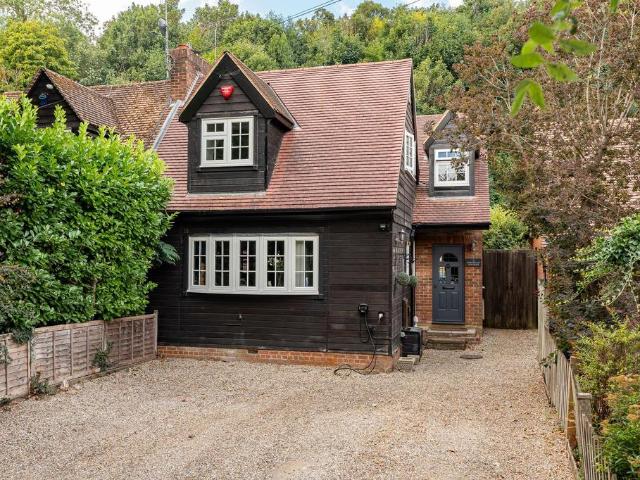 House for sale in Colliers End, Hertfordshire