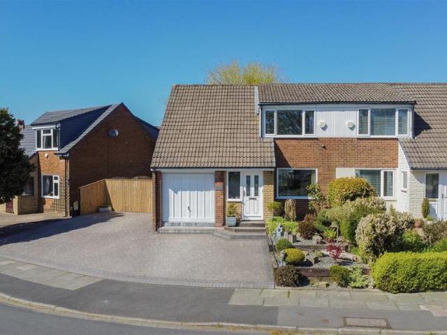 House for sale in Hulton Lane Ends, Lee Bank