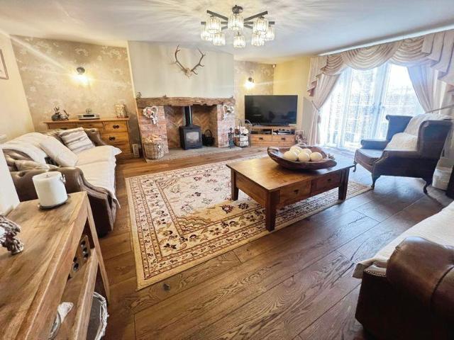 House for sale in Westhoughton, Lee Bank