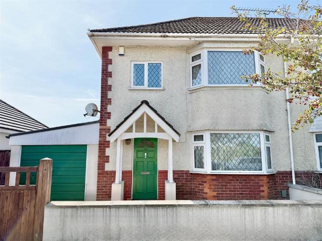 House for sale in Kinson, Bournemouth