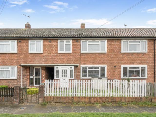 House for sale in London Borough of Hounslow, Hanworth