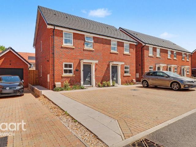 House for sale in Crostwick, Norfolk