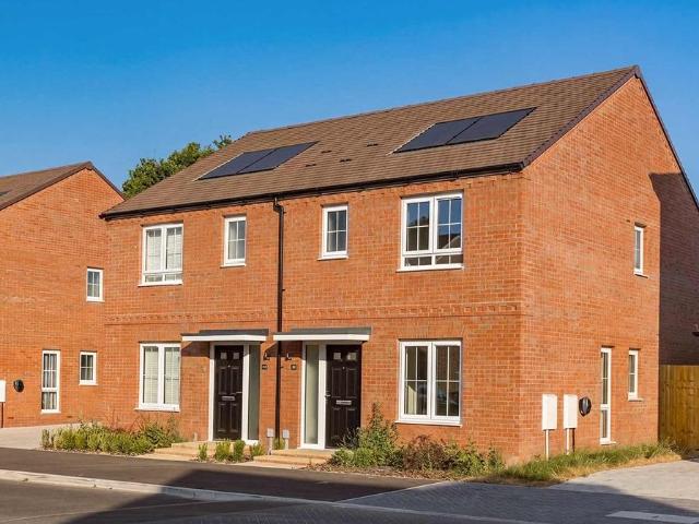 House for sale in Bearwood, Poole