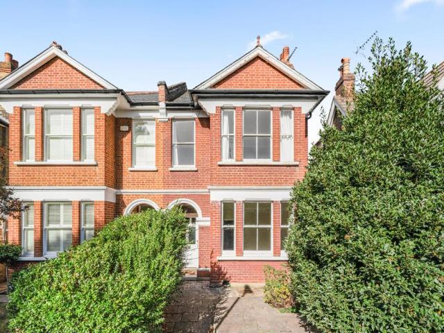 House for sale in London Borough of Richmond upon Thames, Greater London