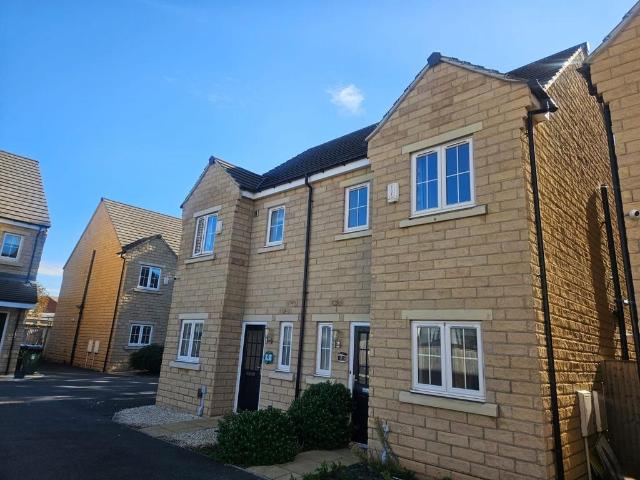 House for sale in Wrenthorpe, West Yorkshire
