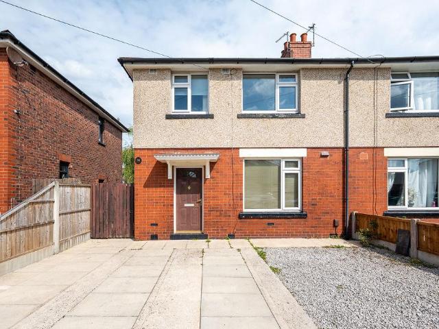 House for sale in Scholes, Wigan
