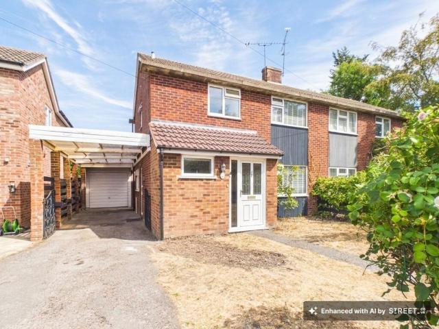 House for sale in Mortimer, West Berkshire