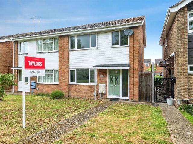 House for sale in Leighton-Linslade, Leighton Buzzard