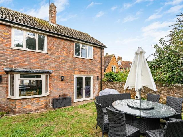 House for sale in Brill