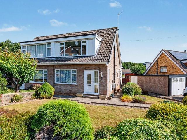 House for sale in Horsforth, West Yorkshire