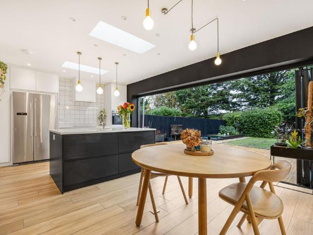 House for sale in Chepping Wycombe, Flackwell Heath