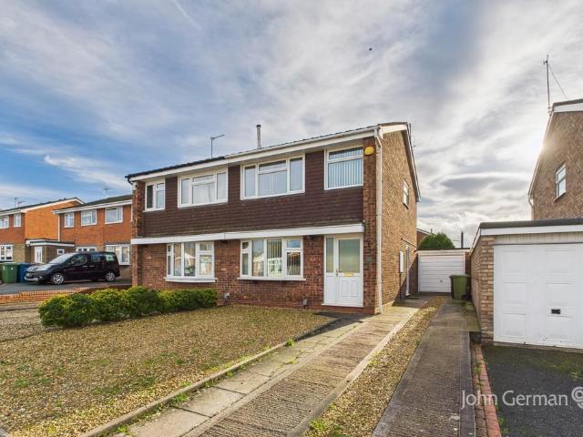 House for sale in Baswich, Staffordshire
