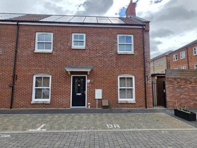 House for sale in Whetstone, Greater London