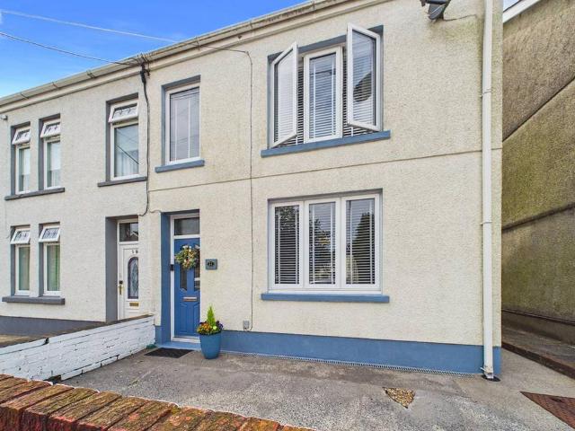 House for sale in Cwmamman, Glanaman