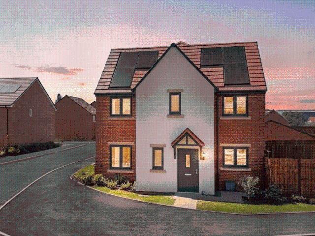 House for sale in Camp Hill, Warwickshire