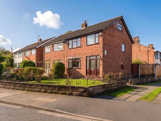 House for sale in Deysbrook, Liverpool
