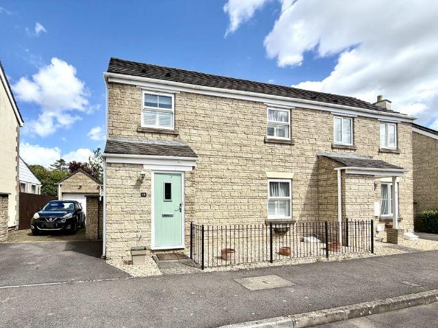 House for sale in Calne