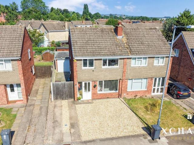 House for sale in Whitestone, Camp Hill