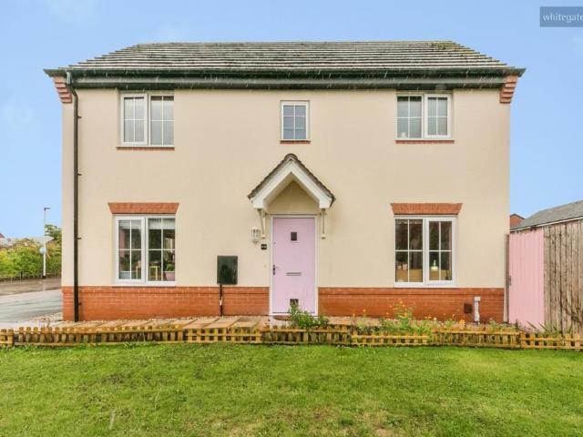 House for sale in Hammond Street