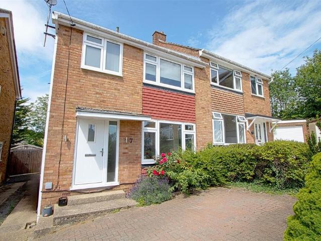 House for sale in Sunnymede, Billericay