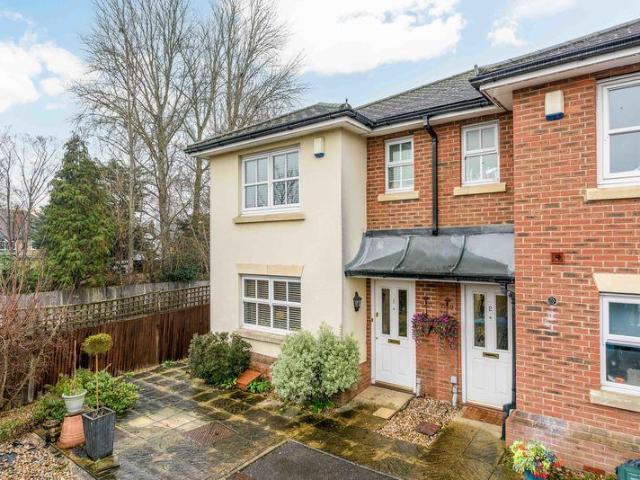 House for sale in Row Town, Surrey