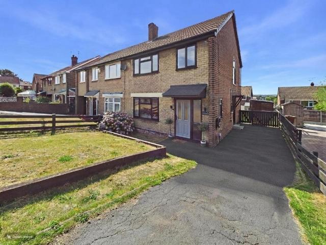 House for sale in Pontefract, West Yorkshire