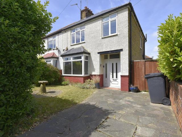 House for sale in Westbrook, Acol