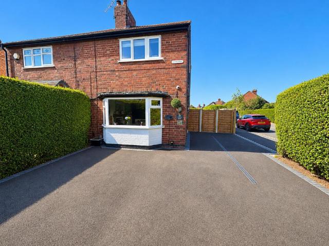 House for sale in Caldermill, East Midlands