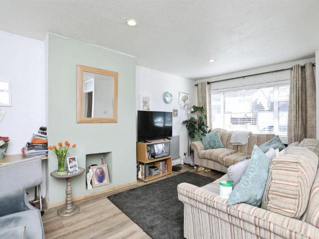 House for sale in Upper Luton, Chatham