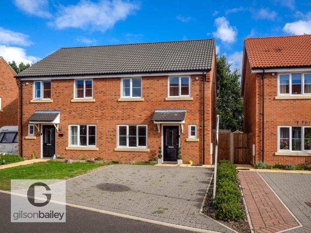 House for sale in Acle, Crostwick