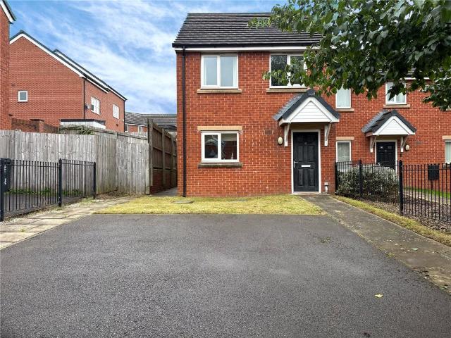 House for sale in Lees, Oldham
