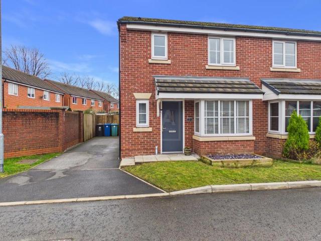 House for sale in Wilderspool, Warrington