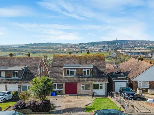 House for sale in Mount Pleasant, Iford