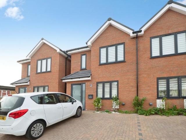 House for sale in Collier Row, Greater London