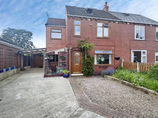 House for sale in Roberttown, West Yorkshire