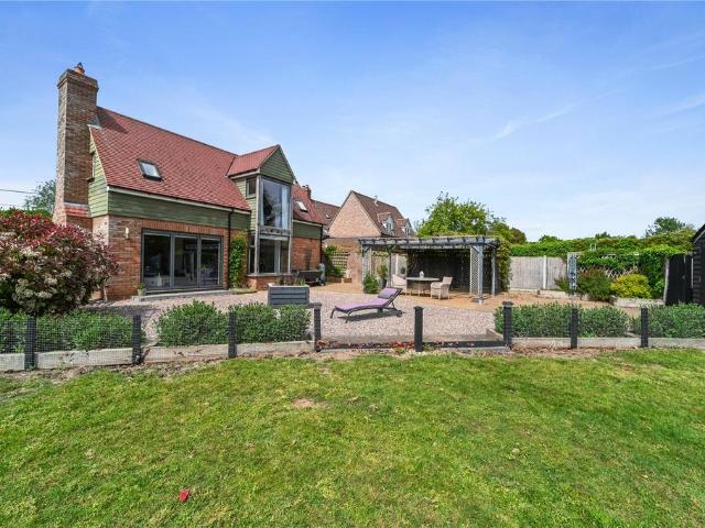 House for sale in Lawford, Dale Hill